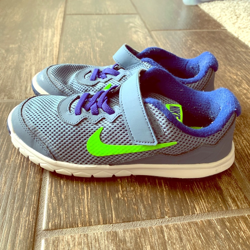 Boys Nike sneakers
